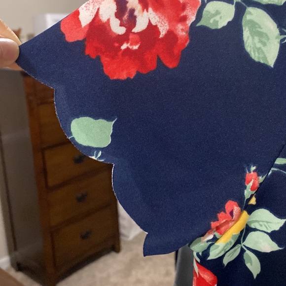 Boutique Blouse - Picture 3 of 3